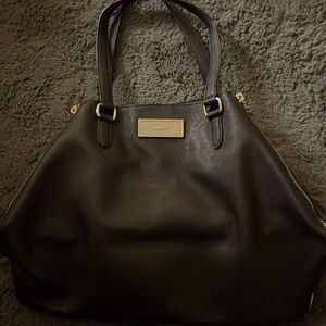Dkny purse